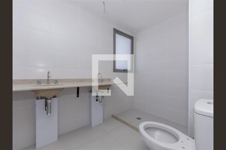 Apartamento à venda com 4 quartos, 131m² em Vila Gumercindo, São Paulo