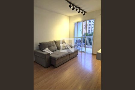 Apartamento à venda com 3 quartos, 75m² em Vila Paulo Silas, São Paulo