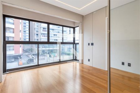 Apartamento à venda com 5 quartos, 310m² em Santa Cecilia, São Paulo