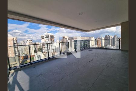 Apartamento à venda com 4 quartos, 246m² em Jardim Europa, São Paulo