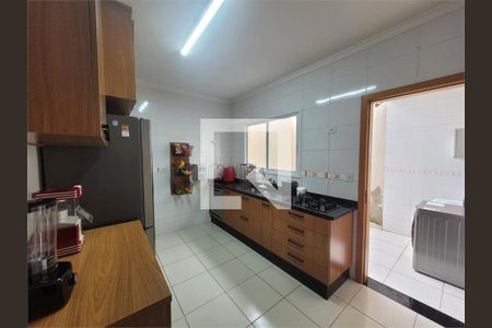 Casa à venda com 3 quartos, 225m² em Jardim Vila Mariana, São Paulo