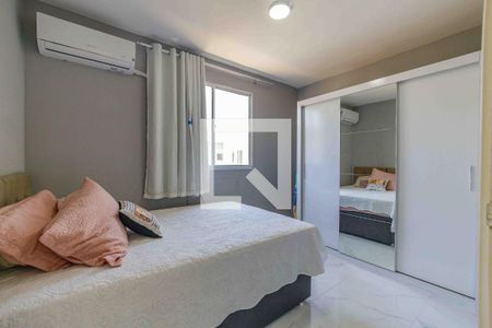 Quarto 1 de apartamento à venda com 2 quartos, 45m² em Vargem Pequena, Rio de Janeiro