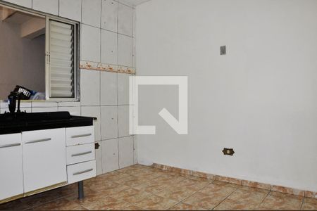 Detalhe - Cozinha de casa para alugar com 1 quarto, 40m² em Vila Penteado, São Paulo