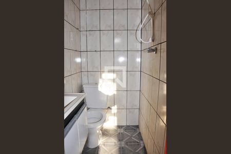 Detalhe - Banheiro Social de casa para alugar com 1 quarto, 40m² em Vila Penteado, São Paulo