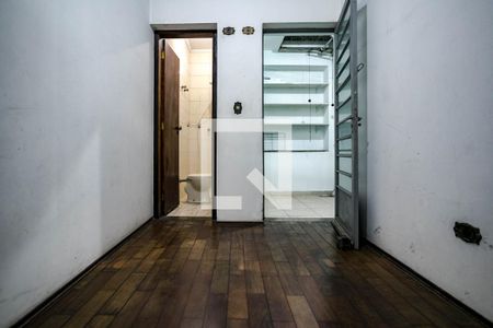 Casa para alugar com 288m², 4 quartos e 15 vagas Casa para alugar com 288m², 4 quartos e 15 vagasQuarto de Serviço