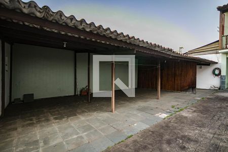 Casa para alugar com 288m², 4 quartos e 15 vagas Casa para alugar com 288m², 4 quartos e 15 vagasÁrea Externa