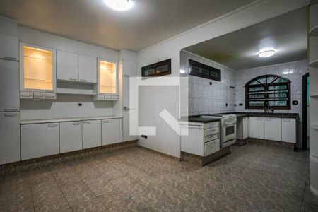 Casa para alugar com 288m², 4 quartos e 15 vagas Casa para alugar com 288m², 4 quartos e 15 vagasCozinha