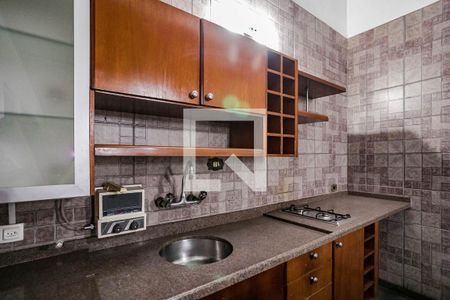 Casa para alugar com 288m², 4 quartos e 15 vagas Casa para alugar com 288m², 4 quartos e 15 vagasSala 2