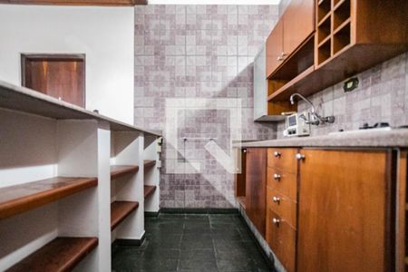 Casa para alugar com 288m², 4 quartos e 15 vagas Casa para alugar com 288m², 4 quartos e 15 vagasSala 2