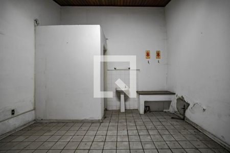 Casa para alugar com 288m², 4 quartos e 15 vagas Casa para alugar com 288m², 4 quartos e 15 vagasEdícula