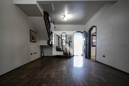 Sala de casa para alugar com 4 quartos, 288m² em Centro, Mogi das Cruzes