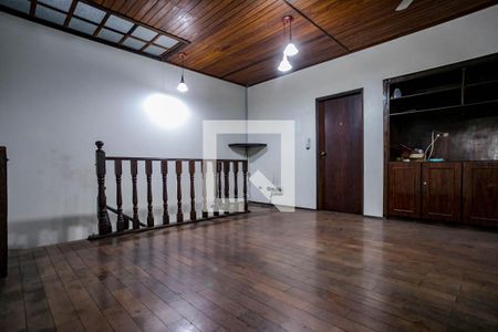 Sala 2 de casa para alugar com 4 quartos, 288m² em Centro, Mogi das Cruzes