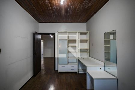 Casa para alugar com 288m², 4 quartos e 15 vagas Casa para alugar com 288m², 4 quartos e 15 vagasQuarto 1