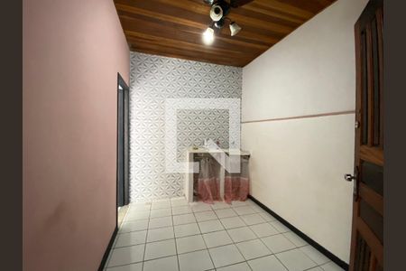 Sala de apartamento para alugar com 1 quarto, 20m² em Pilares, Rio de Janeiro