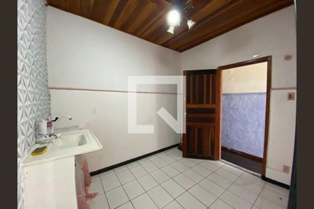 Sala de apartamento para alugar com 1 quarto, 20m² em Pilares, Rio de Janeiro