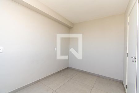 Quarto 1 de apartamento para alugar com 2 quartos, 36m² em Vila das Bandeiras, Guarulhos
