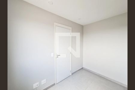 Dormitório 1 de apartamento para alugar com 2 quartos, 36m² em Vila das Bandeiras, Guarulhos