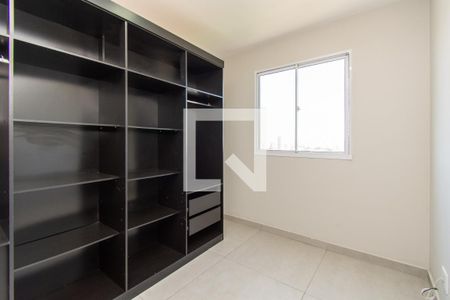 Quarto 2 de apartamento para alugar com 2 quartos, 36m² em Vila das Bandeiras, Guarulhos