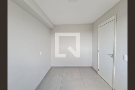 Dormitório 1 de apartamento para alugar com 2 quartos, 36m² em Vila das Bandeiras, Guarulhos