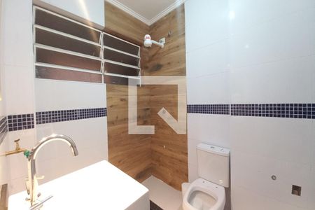 Banheiro de apartamento à venda com 1 quarto, 30m² em Vila Lidia, Campinas