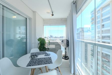 Sacada de kitnet/studio à venda com 1 quarto, 36m² em Consolação, São Paulo