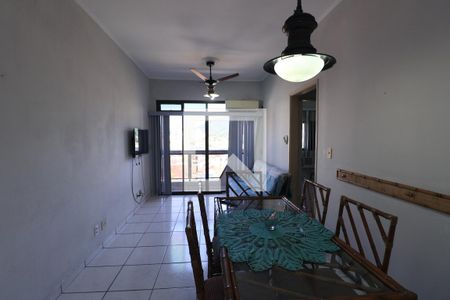 Sala de apartamento para alugar com 2 quartos, 69m² em Balneario Cidade Atlantica, Guarujá