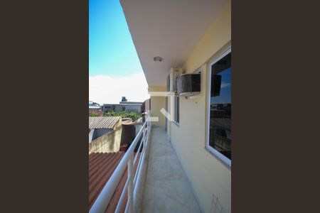 Sala-sacada de apartamento para alugar com 2 quartos, 77m² em Cabral, Nilópolis