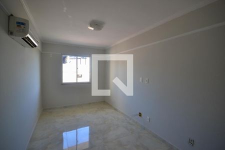 Quarto 1 de apartamento para alugar com 2 quartos, 77m² em Cabral, Nilópolis