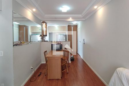 Sala de apartamento à venda com 2 quartos, 51m² em Jardim das Bandeiras, Campinas