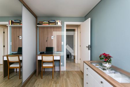 QuartoQuarto de apartamento à venda com 2 quartos, 74m² em Parque São Jorge, São Paulo