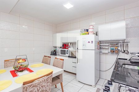 Cozinha de casa à venda com 2 quartos, 101m² em Vila Vera, São Paulo