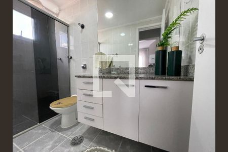 Banheiro de apartamento à venda com 1 quarto, 47m² em Butantã, São Paulo