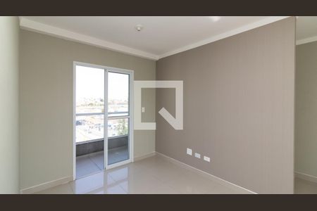 Sala de apartamento para alugar com 2 quartos, 40m² em Parque Paineiras, São Paulo