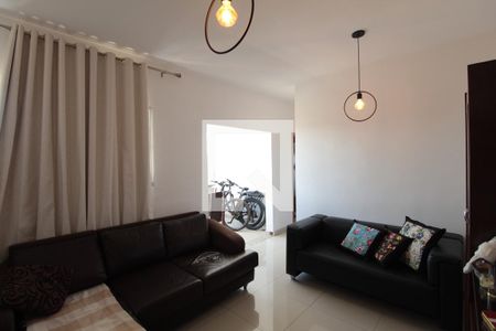 Sala de apartamento à venda com 2 quartos, 73m² em Jardim Leblon, Belo Horizonte