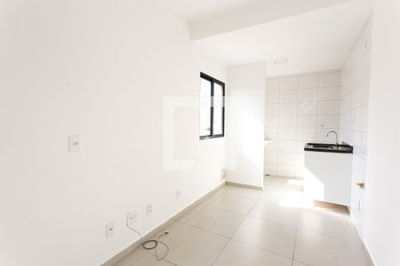 Sala de apartamento para alugar com 2 quartos, 42m² em Chácara Santo Antônio (zona Leste), São Paulo