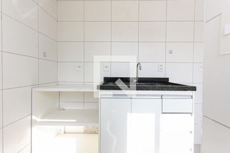 Cozinha de apartamento para alugar com 2 quartos, 42m² em Chácara Santo Antônio (zona Leste), São Paulo