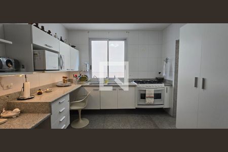 Cozinha de apartamento à venda com 3 quartos, 104m² em Santa Efigênia, Belo Horizonte