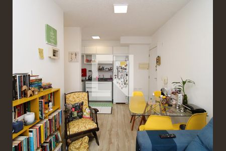 Sala/Cozinha de apartamento para alugar com 2 quartos, 47m² em Vila Medeiros, São Paulo