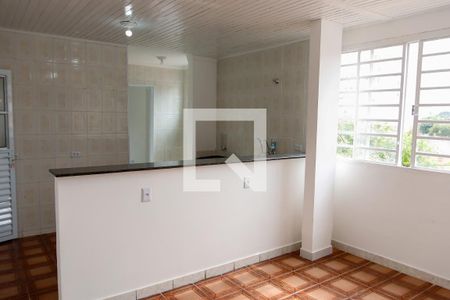 sala de casa para alugar com 2 quartos, 49m² em Km 18, Osasco