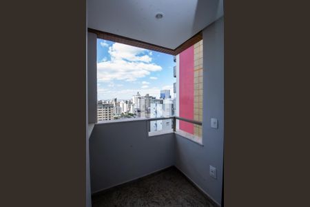 Varanda da Sala de apartamento para alugar com 1 quarto, 48m² em Santo Antônio, Belo Horizonte