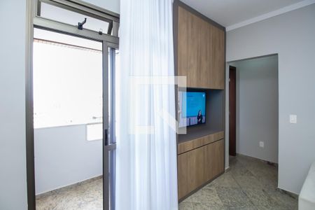 Varanda da Sala de apartamento para alugar com 1 quarto, 48m² em Santo Antônio, Belo Horizonte