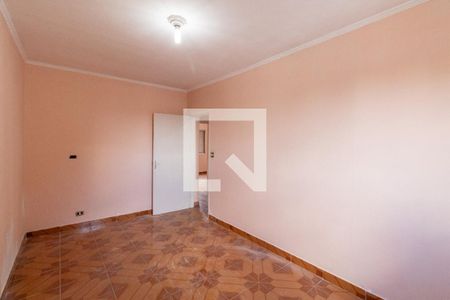 Quarto 1 de casa para alugar com 3 quartos, 120m² em Vila Marieta, São Paulo