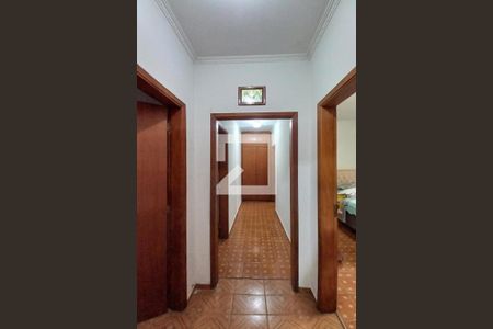 Corredor de casa à venda com 3 quartos, 211m² em Parque Via Norte, Campinas