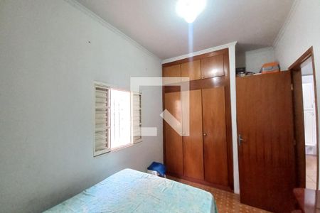 Quarto 1 de casa à venda com 3 quartos, 211m² em Parque Via Norte, Campinas