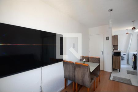 Sala de apartamento para alugar com 2 quartos, 42m² em Madureira, Rio de Janeiro