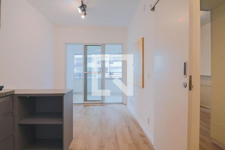 Sala / Cozinha de apartamento para alugar com 1 quarto, 31m² em Butantã, São Paulo