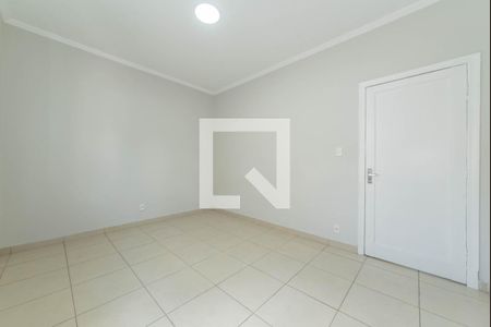 Quarto 1 de casa para alugar com 2 quartos, 110m² em Vila Gumercindo, São Paulo