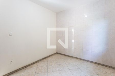 Quarto 2 de kitnet/studio para alugar com 2 quartos, 80m² em Aparecida, Belo Horizonte