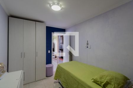 Quarto 1 de apartamento para alugar com 2 quartos, 45m² em Jardim Sao Sebastiao, São Paulo