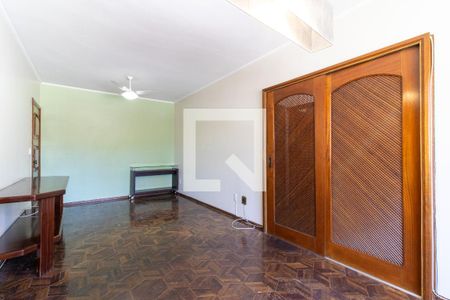 Apartamento para alugar com 75m², 2 quartos e 1 vagaSala